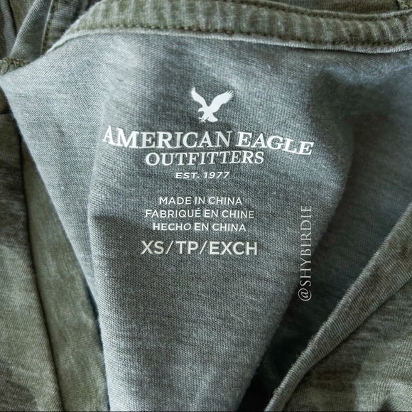 NEW AE Camo V-Neck T-Shirt - Picture 6 of 10